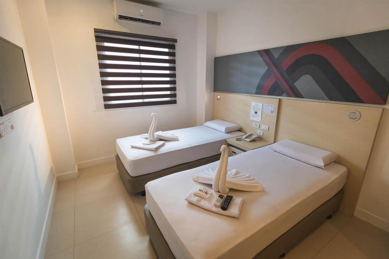 Wow Budget Hotel Cubao Quezon City Esterno foto